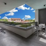 House On First Floor 2258 بولا