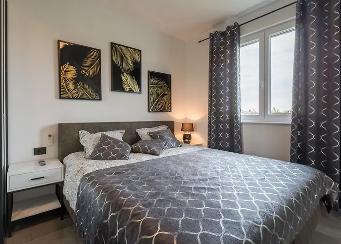 House On First Floor 2258 بيت للعطل *